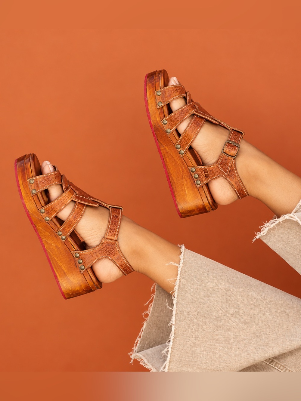 BED STU Fabiola Dark Tan Rustic Leather Platform Sandals Size 7.5 BNIB